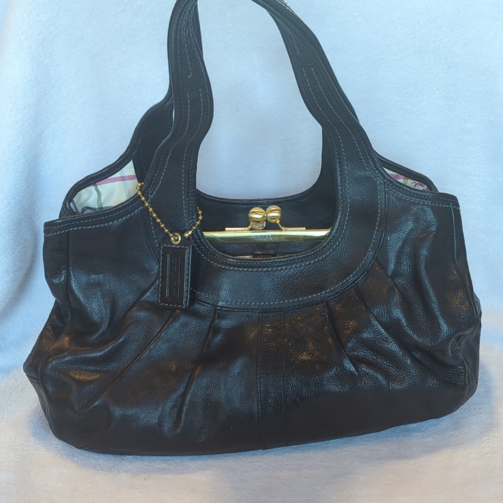 Coach Black Leather Shoulder Bag